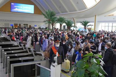 春运首日西双版纳机场、火车站旅客吞吐量约3.33万人次