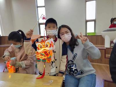 猜灯谜、做灯笼、看滇戏，红河元宵超有趣！