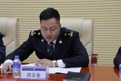 红河州博物馆赴勐腊海关接收移交文物