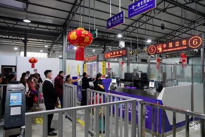 奋进的春天 | 河口口岸全面恢复通关首月出入境突破10万人次