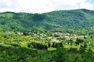 红河州泸西县：“三八” 妇女节特色乡村游受青睐 