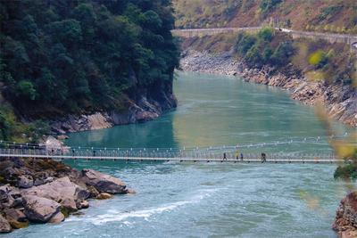春暖花开 来怒江骑行