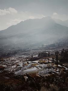 在哈尼云山间，享受一场野餐派对！