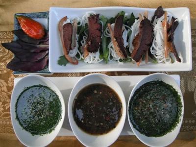 乐享云南丨美食·德宏撒撇