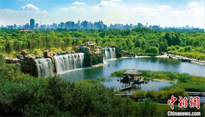哈尔滨太阳岛风景区开园 新建高空观光类游乐项目