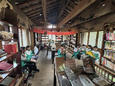 “悦”读茶马驿站里的“云上乡愁”