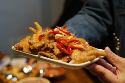 有一种叫云南的生活·体验丨舌尖上的酸爽美食，带你开启美好夏日