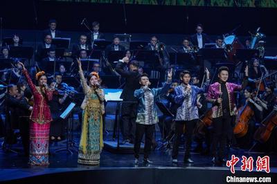 中国—东盟经典民歌交响音乐会在南宁举行