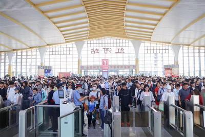 刷新纪录！2290列，200万人次！云南铁路“五一”运输成绩亮眼