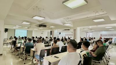 约谈140家 ! 景洪市规范“旅拍”市场秩序