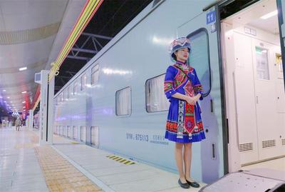 屡创新高！2023年上半年云南铁路累计发送旅客4423万人次