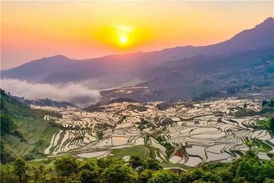 【节庆云南】立秋：云天收夏色，木叶动秋声