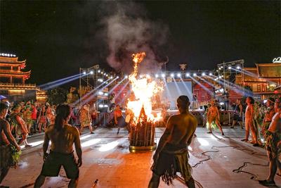 多彩暑期，“趣”游普洱丨“佤山之夜”落下帷幕，民族狂欢“永不落幕”！