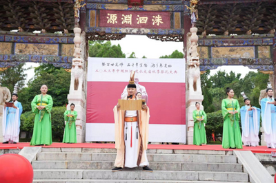 士不可以不弘毅，任重而道远！景仰先贤·千人拜师礼活动在建水举行