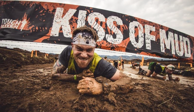 风靡全球400万人的户外泥泞狂欢登陆春城