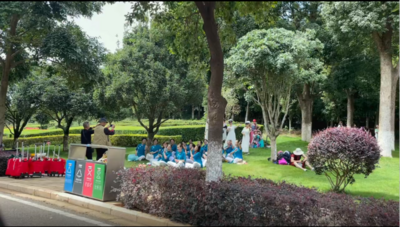 头条特评丨花美，更需文明赏