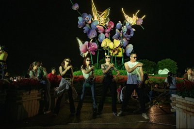 ​热闹非凡！最近的开远知花小镇也太太太好玩了吧！  