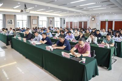 云南省文化和旅游厅召开学习贯彻习近平新时代中国特色社会主义思想主题教育总结会议