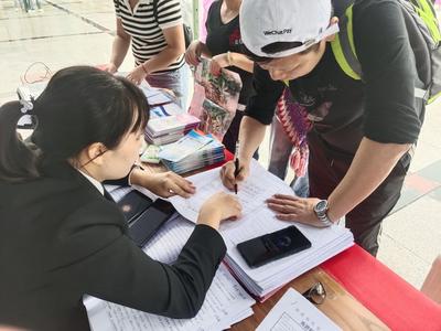 疏堵保畅、排忧解难、优化服务——多地积极探索提升假日旅游体验