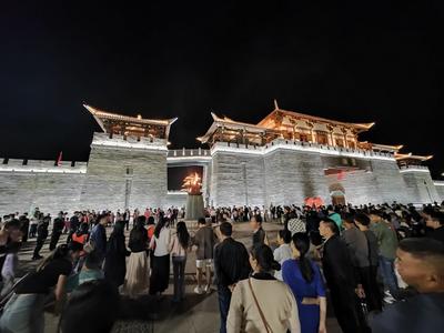 中秋国庆假期曲靖市接待游客307.36万人次 外地游客呈增长趋势