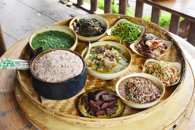品尝舌尖上的“茶马岁月”，领略多元文化融合的美食传奇！