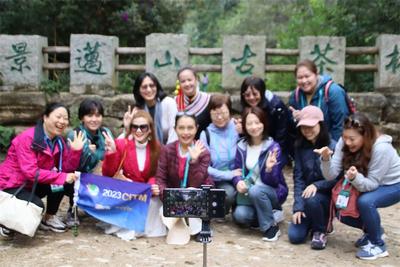 聚焦旅交会丨“你好，景迈山！”120余名海外旅行商赴普洱景迈山体验秘境茶旅