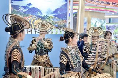 聚焦2023旅交会丨《青铜花腰》精彩表演惊艳全场！