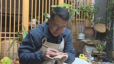 文旅人物志丨“留青竹刻”匠人杨明辉：竹上生花 用情镌刻中华千年文化