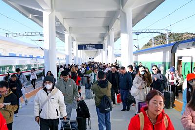 云南： 2024年元旦鐵路運輸工作啟動 預計發送旅客140萬人次