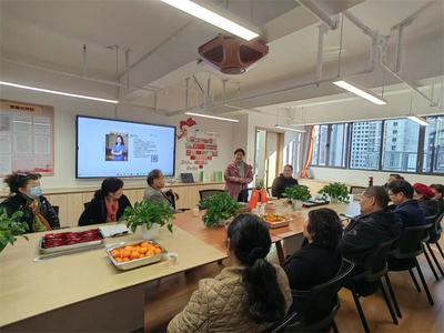 前卫幼儿园携手昆明贝瓦口腔医院开展“关爱牙齿，共享健康”口腔义诊进校园系列活动