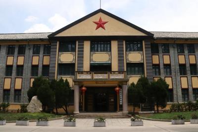 “五一”游临沧 | 在临沧专员公署探历史印记，赏鉴艺术瑰宝，寻心灵栖息之地