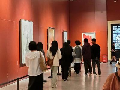 “云之诗——云南省女艺术家油画作品展 ”在云南美术馆开展