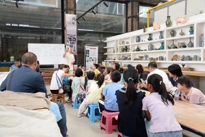文化馆服务宣传周丨玉溪市文化馆开展“瓷韵童心 传承非遗”体验活动