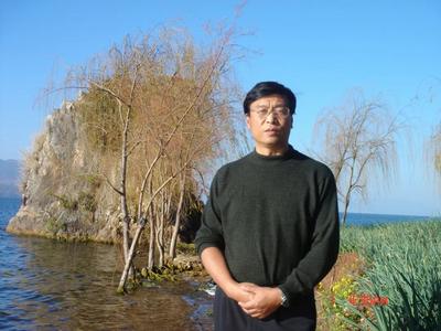 孔祥庚：毛泽东诗词语言艺术浅谈