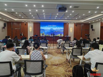 “寧”靜山城 “蒗”漫彝鄉(xiāng)——寧蒗彝族自治縣2024年火把節(jié)農(nóng)文旅推介會(huì)在昆成功舉行踞驻！