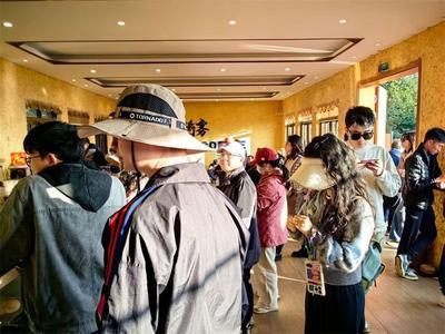 旅居彩云南 | 折耳根or咸鸭蛋，最云南的红河喊你来喝“最野”的咖啡