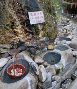 清凉一“夏”游玉溪丨元江游玩独特体验——一边泡脚一边吃美食