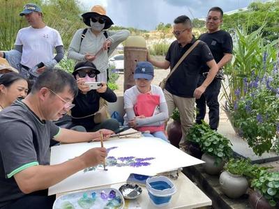 红河文旅周报丨弥勒市举办首届彝族刺绣服饰赛装节