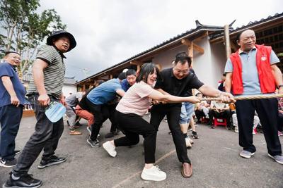 南华县龙川镇：趣味运动会“赛”出乡村新风貌