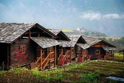 秋游怒江·美宿丨住在怒江的风景中