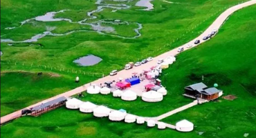 打卡云南丨第165件小事：阿勒泰太远，就到曲靖大海草山吧！