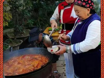 打卡云南丨第22件小事：大理酸辣鱼，大理美食佳肴中的佼佼者