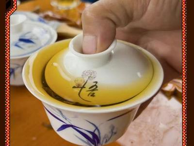 打卡云南｜第103件小事：品怒江老姆登高山茶，让茶叶里时间的味道绽放舌尖
