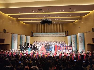 滇桂五州市演员齐聚红河，激情奏响新年祝福