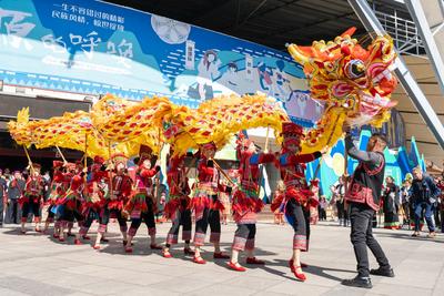 千名文旅博主“喊麦”：冬暖花开，云南喊你过大年！