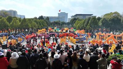 大年初一，玉溪丰富非遗民俗活动闹新春
