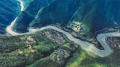 DeepSeek说旅居怒江是自然与人文的双重朝圣