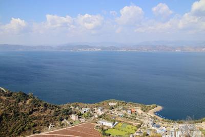 温润玉溪 旅居福地丨抚仙湖小凹村徒步攻略