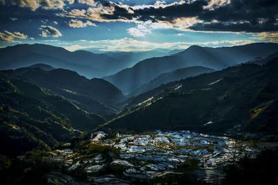 跟着推介词游红河！在红河慢时光里触摸旅居的八重维度