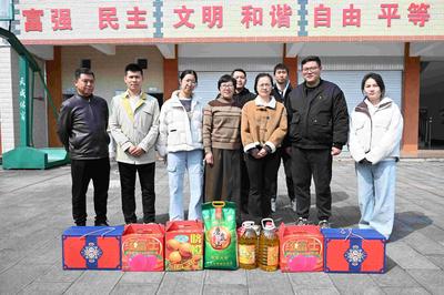 红河州工会为“追云的人”注入暖心力量